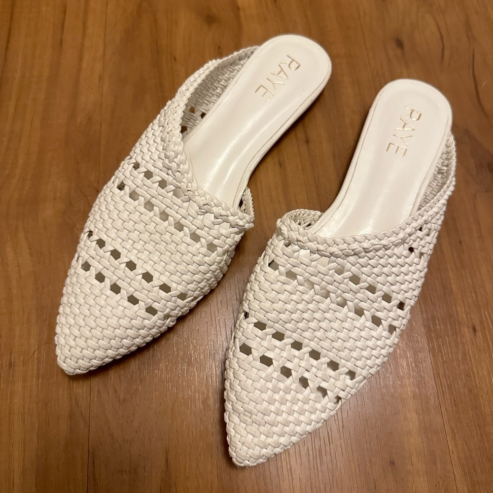 Raye Shade Flat - image 1